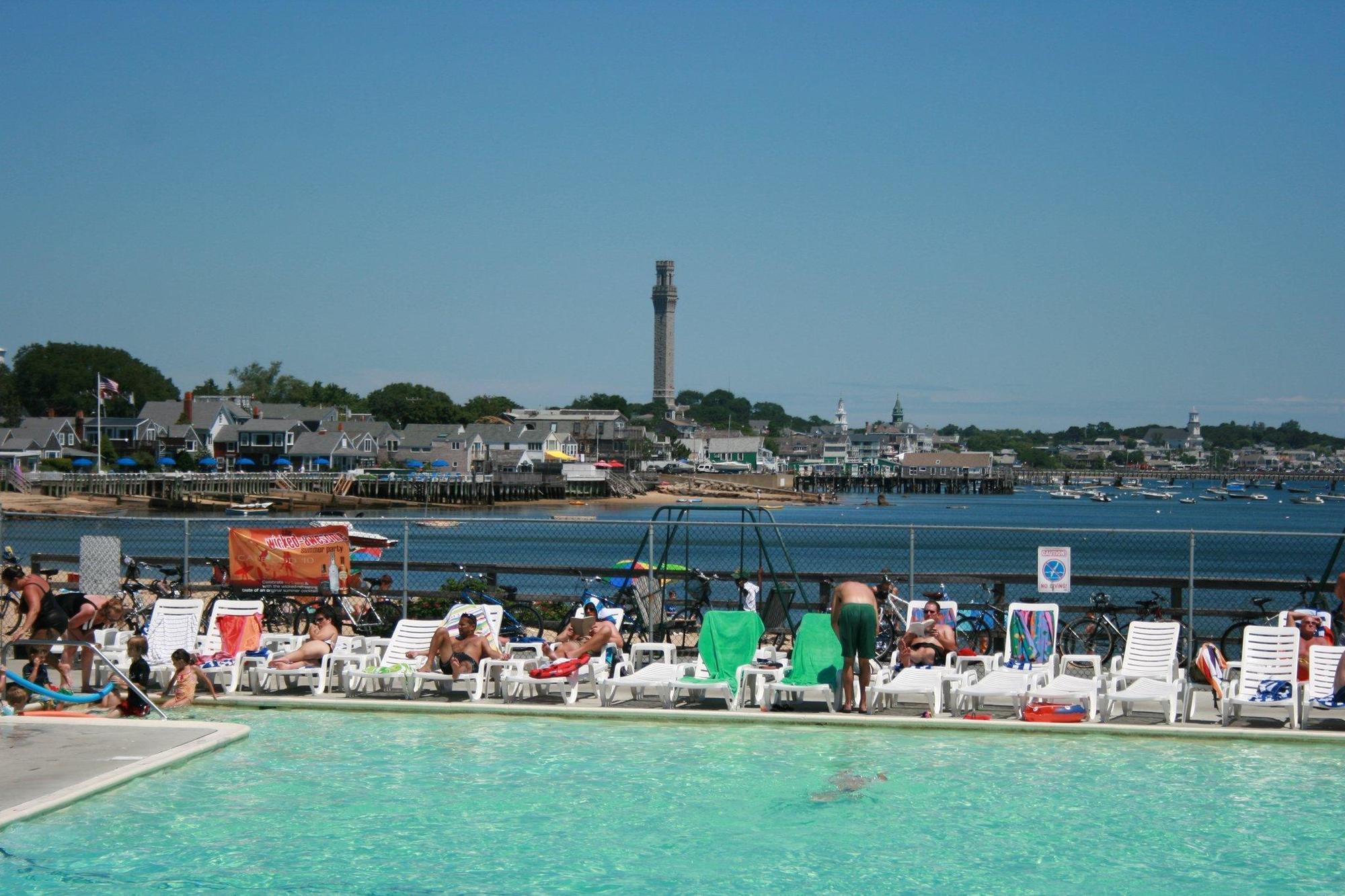 Provincetown Inn Exterior photo